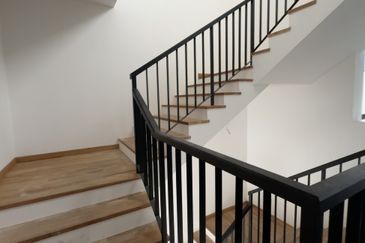 Senibong Cove Waterway Residences