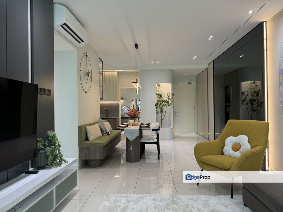 Brand New Seaview / River View Condominium at Senibong Cove for Sale, Johor, Masai