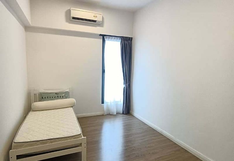 The WaterEdge Apartments