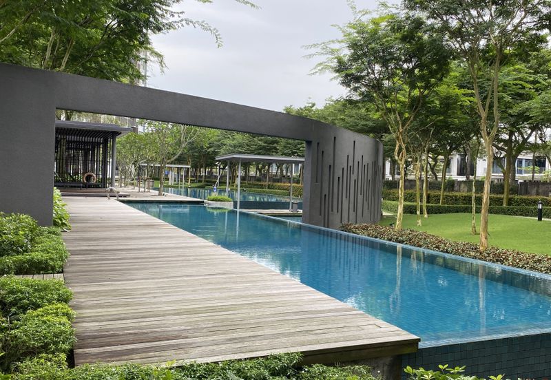 The WaterEdge Apartments