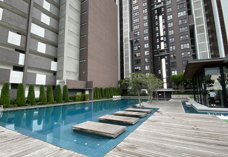 The WaterEdge Apartments