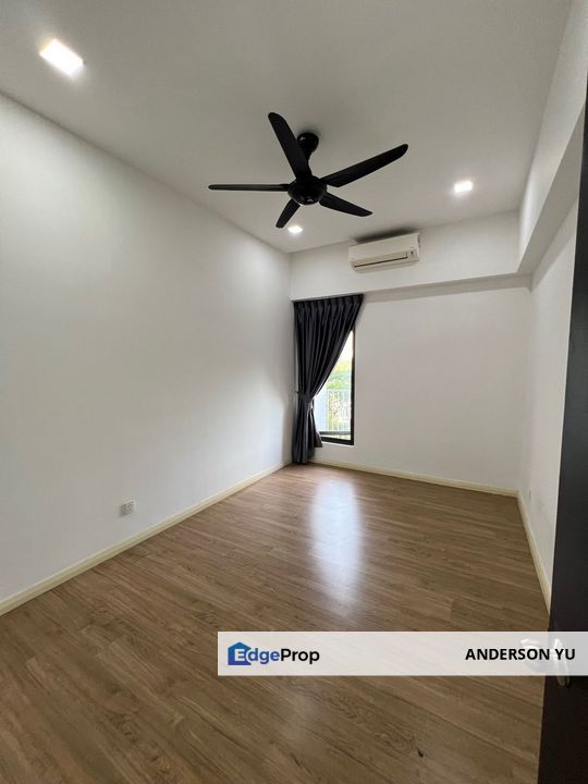 Very Well Maintained Unit | Low Floor Unit For Sale: 3 Bedroom Wateredge Apartment @ Senibong Cove, Johor, Masai