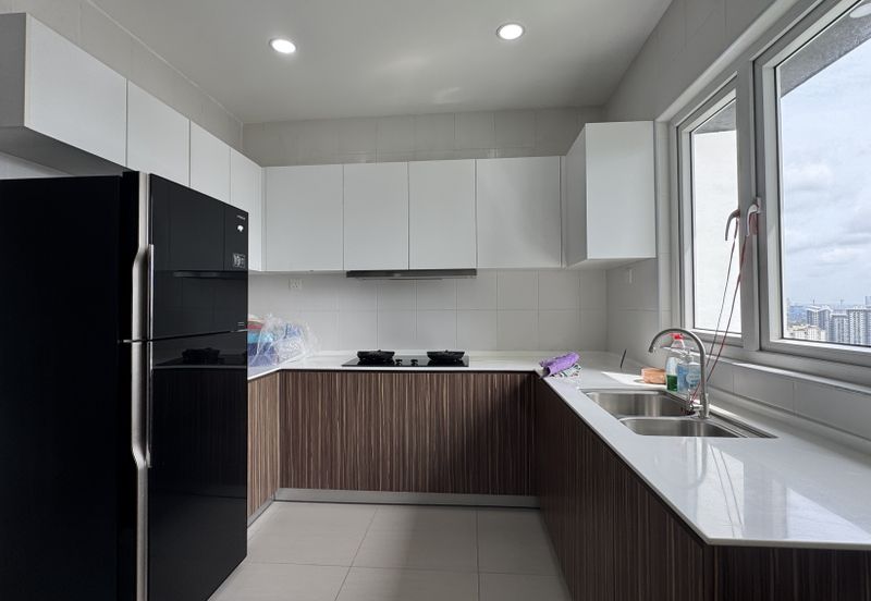 Seasons Luxury Apartments @ Amara Larkin