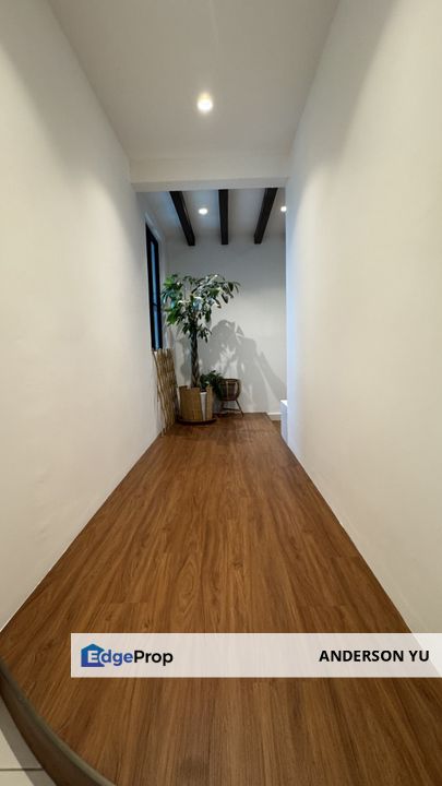 Fully Furnished High Floor Corner Lot Fully Furnished Setia Tropika, Kempas for Sale, Johor, Setia Tropika