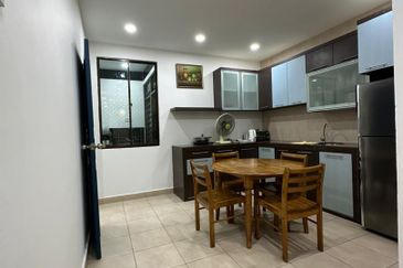 Taman Austin Heights