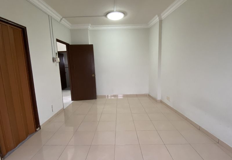 Seri Mutiara Apartment, Bandar Baru Seri Alam