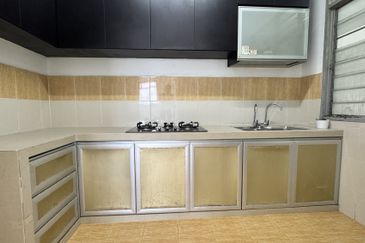 Indah Court Apartment