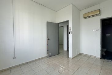 Indah Court Apartment