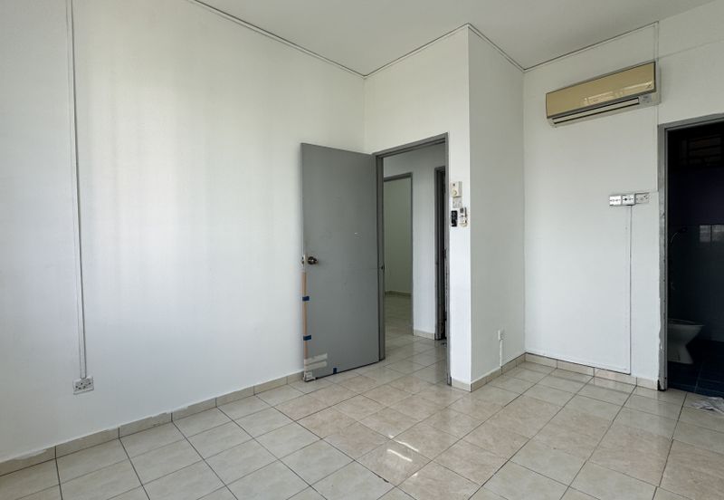 Indah Court Apartment