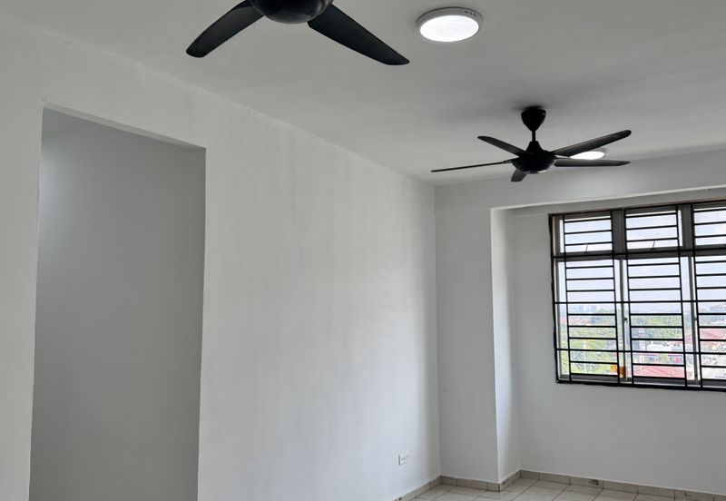 Indah Court Apartment