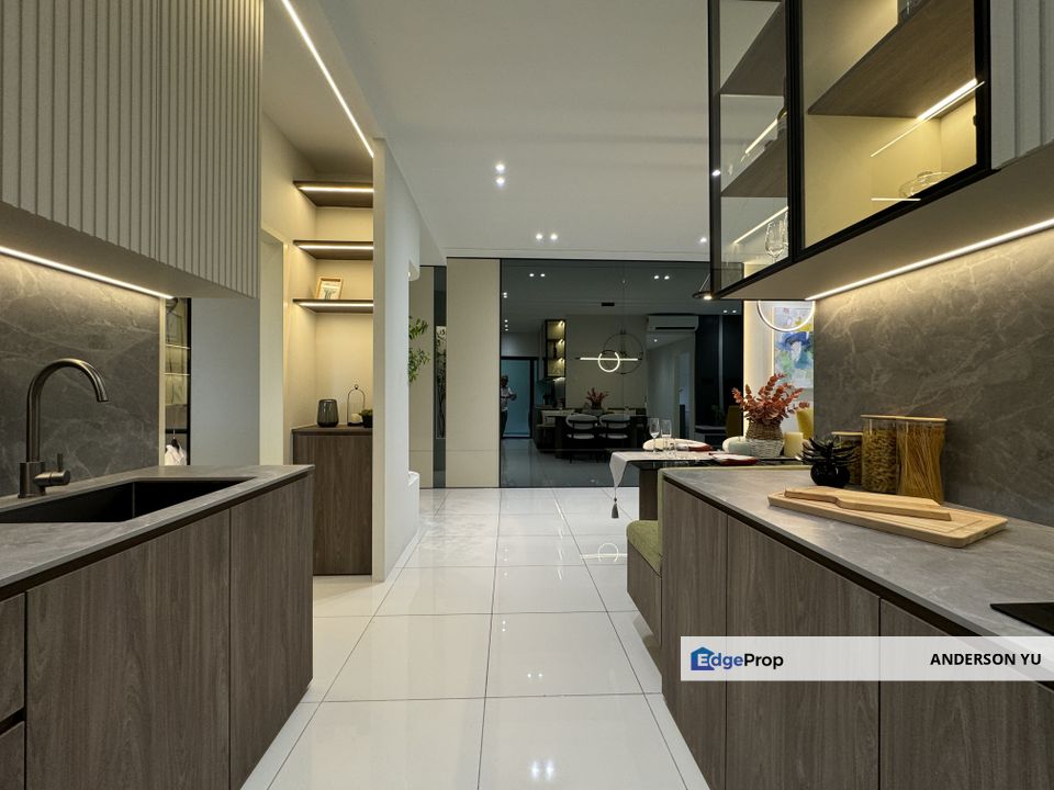 Waterway Peaks Condo @ Senibong Cove with Shuttle Service to RTS Station Open Booking!!!, Johor, Masai