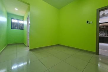 Maple Red, Adda Heights