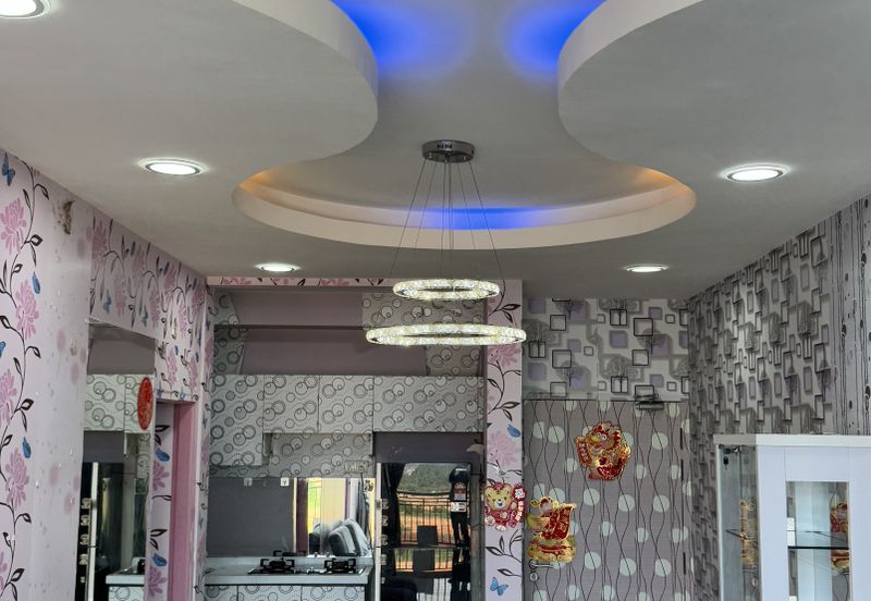 Seri Austin Luxury Apartment