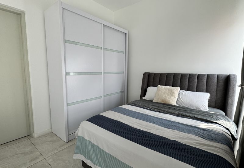 The WaterEdge Residences