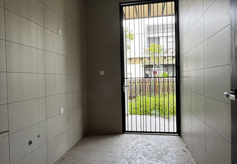 Senibong Cove Waterway Residences