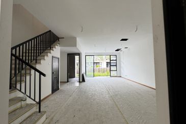 Senibong Cove Waterway Residences