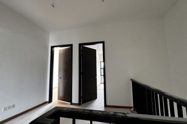 Senibong Cove Waterway Residences