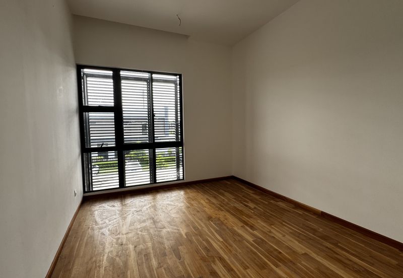 Senibong Cove Waterway Residences