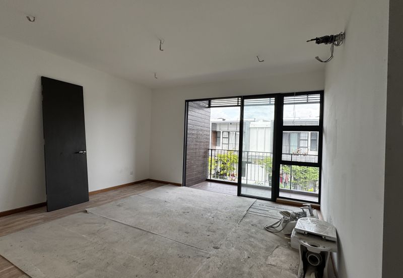 Senibong Cove Waterway Residences