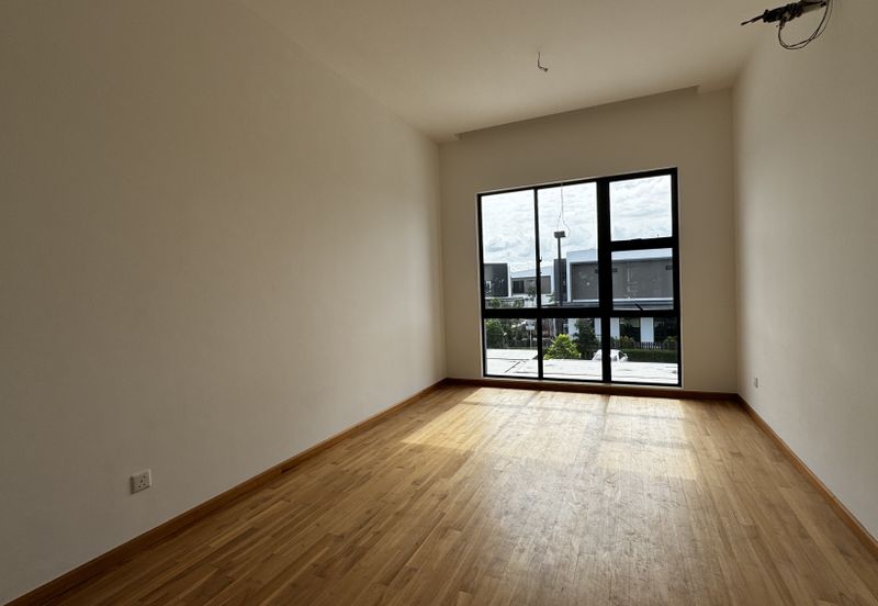 Senibong Cove Waterway Residences