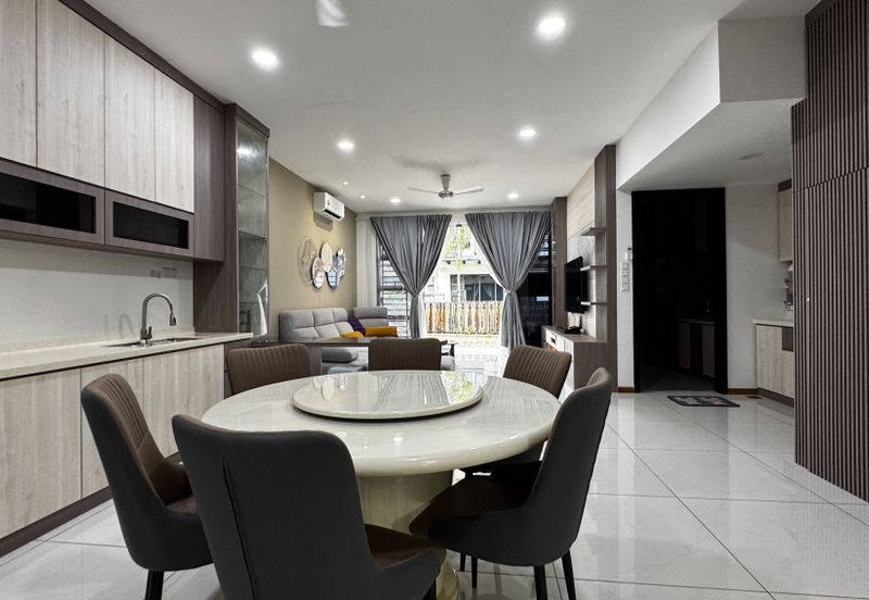 Senibong Cove Waterway Residences