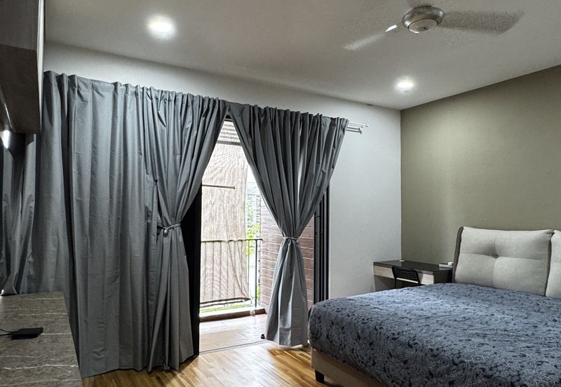 Senibong Cove Waterway Residences