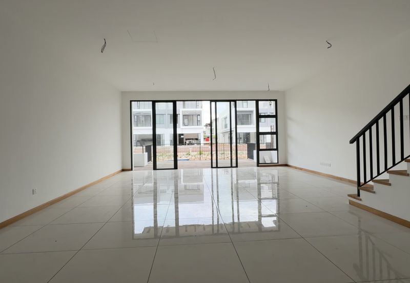 Senibong Cove Waterway Residences