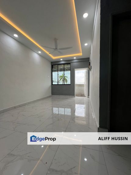 Fully Renovated Flat Air Biru, Johor, Pasir Gudang