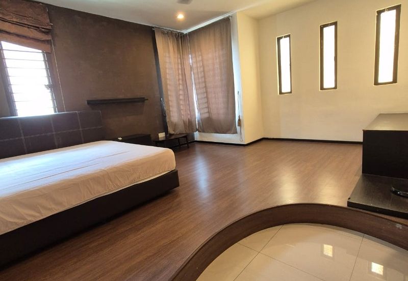 Taman Austin Heights