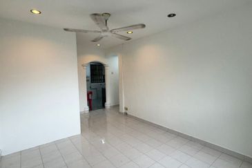 Sri Bayu Apartment