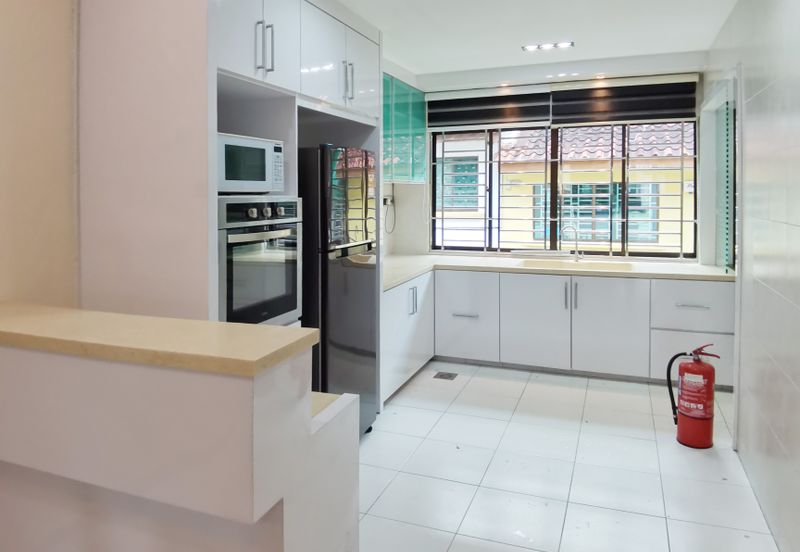 Jalan Sutera Pulai 2/8