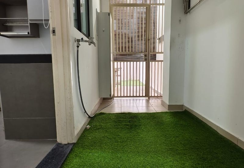 Featherstone @Eco Botanic