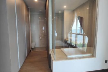 Puteri Cove Residences