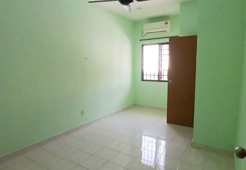 Mutiara Emas @ Taman Mount Austin