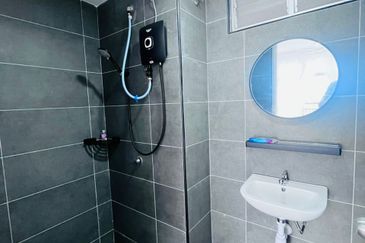 Midah Ria Condominium