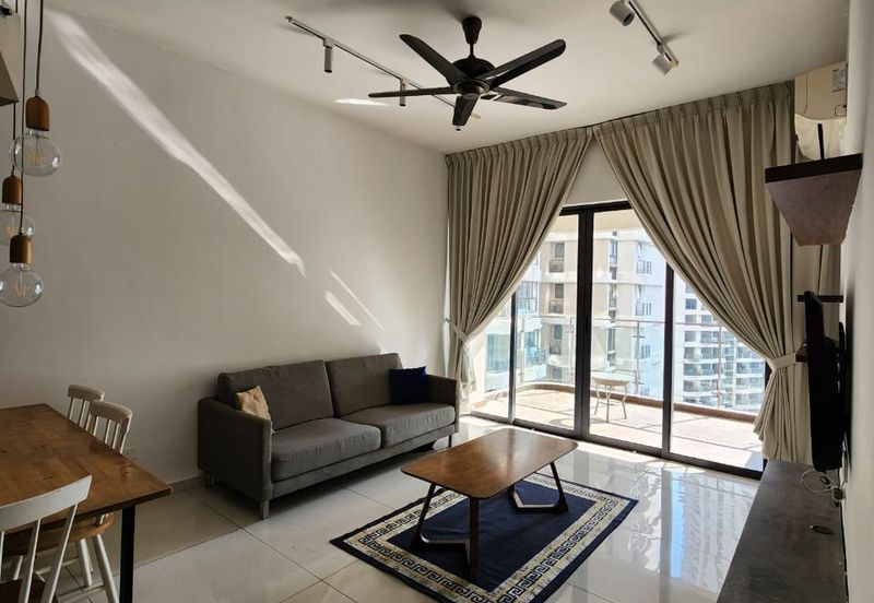 Baypoint @ Country Garden Danga Bay