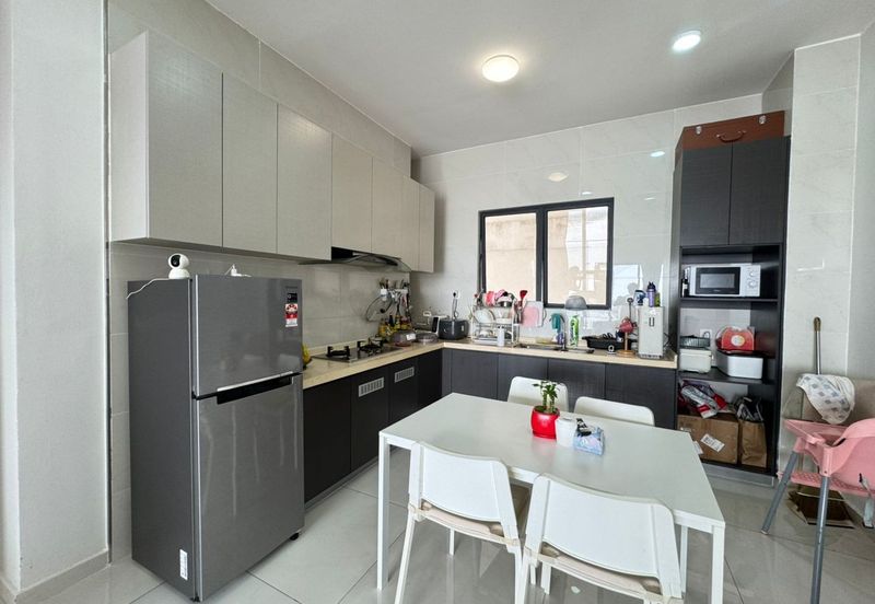 Bay Laurel @ Country Garden Danga Bay