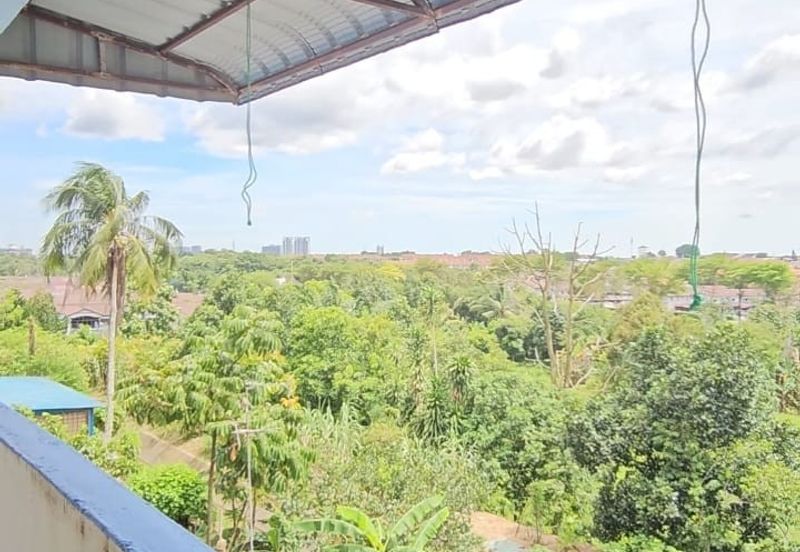 Flat Taman Ungku Tun Aminah