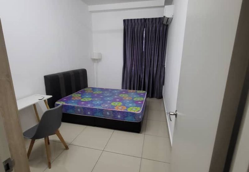 Meridin Bayvue Apartment