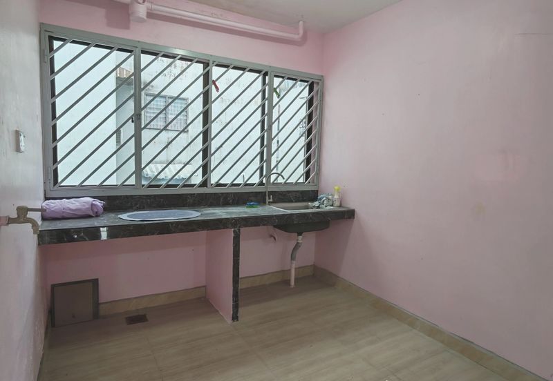 Flat Bandar Selesa Jaya @ Jalan Silat Lincah