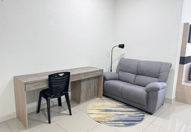 Dedaun Hijau (Greenfield Regency)