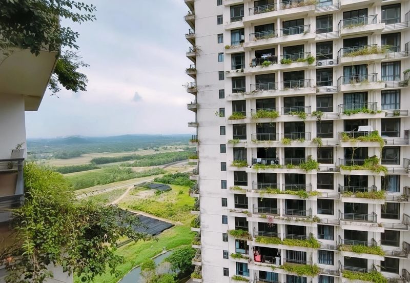 Starview Bay @ Forest City