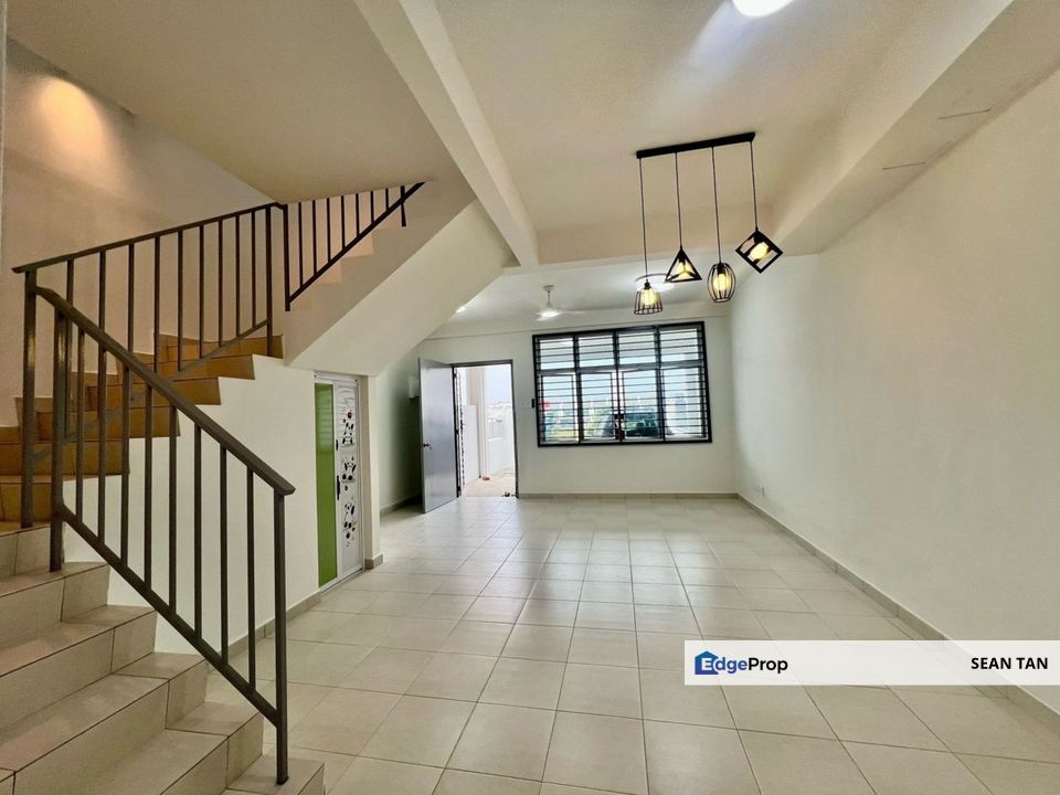 Pulai Mutiara, 2 Storey Terrace House For Rent, Johor, Kangkar Pulai