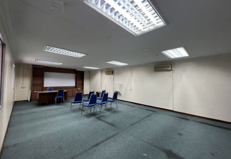 Taman Sri Batu Caves