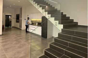 Eco Business Park V, West Gate, Puncak Alam @ 3 Storey Detached Factory 