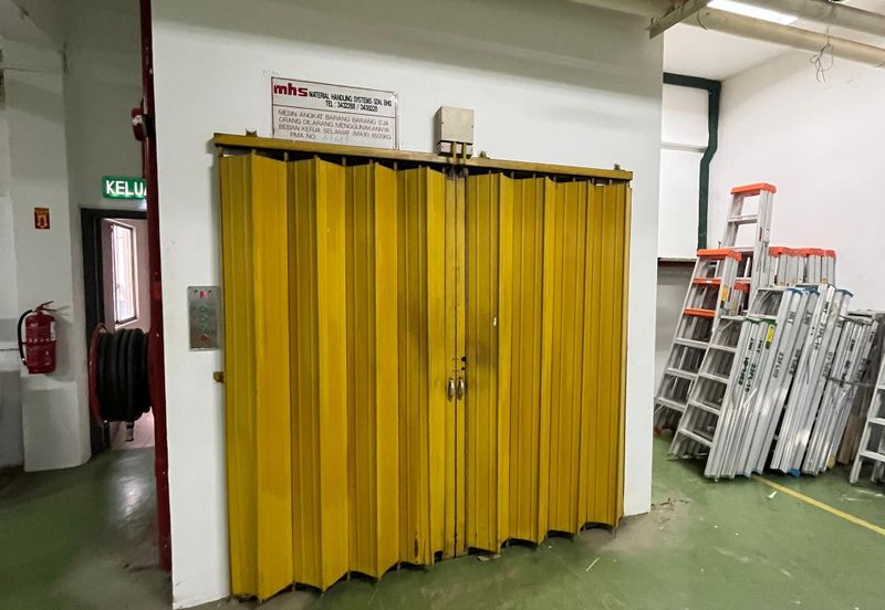 Tsi Business Industrial Park