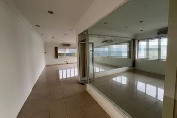 Tsi Business Industrial Park