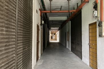 Warehouse For Sale @ Anzen Business Park Kepong Taman Bukit Maluri