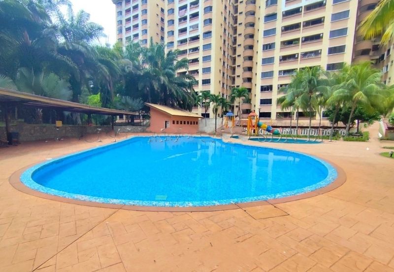 Putra Villa Kondominium