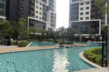 Henna Residence @ The Quartz